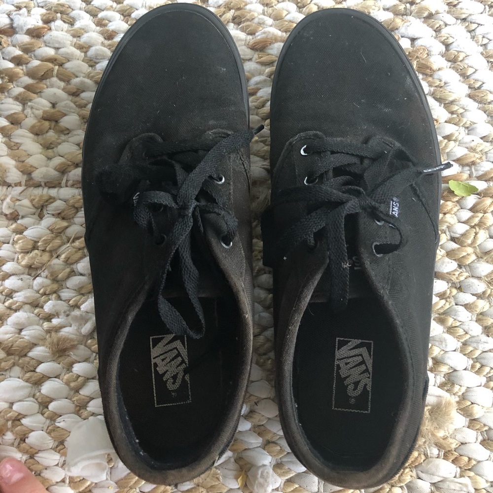 Boys black vans